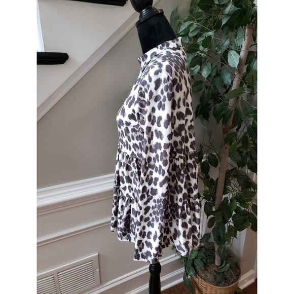 Carole Christian Blouse Top Womens Medium White Leopard Print Tiered Hem Stretch - Picture 10 of 10